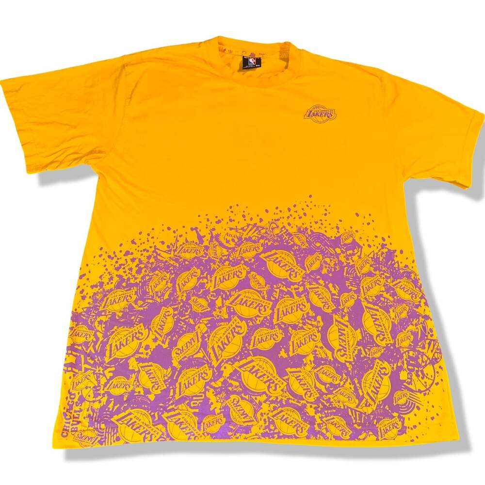 UNK NBA Los Angeles Lakers Allover Print Graphic T-Shirt
